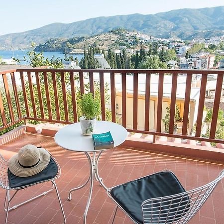 Poros Town Sophie'S Apartment 1&2 מראה חיצוני תמונה